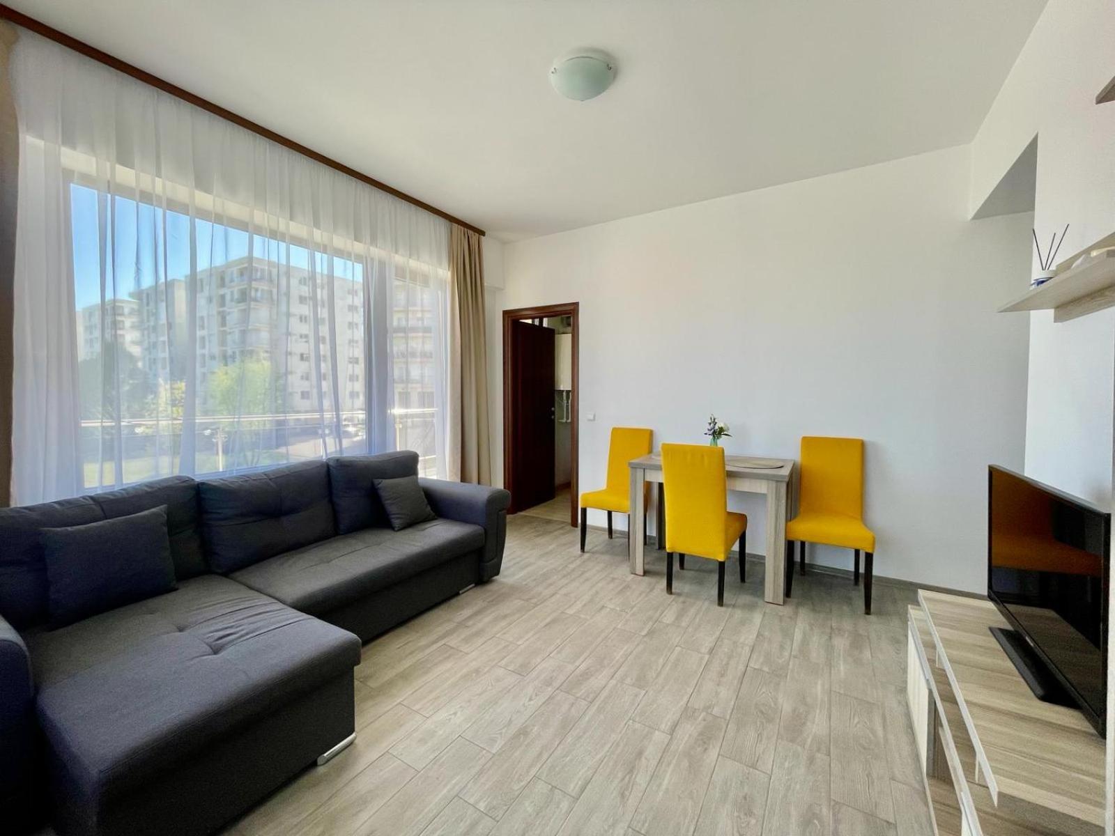 Апартаменти Summerland Apartmants Mamaia Nord Екстер'єр фото