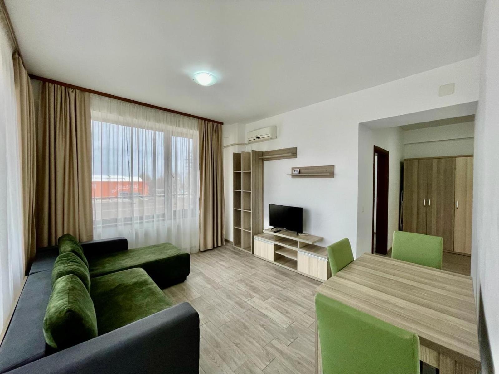 Апартаменти Summerland Apartmants Mamaia Nord Екстер'єр фото