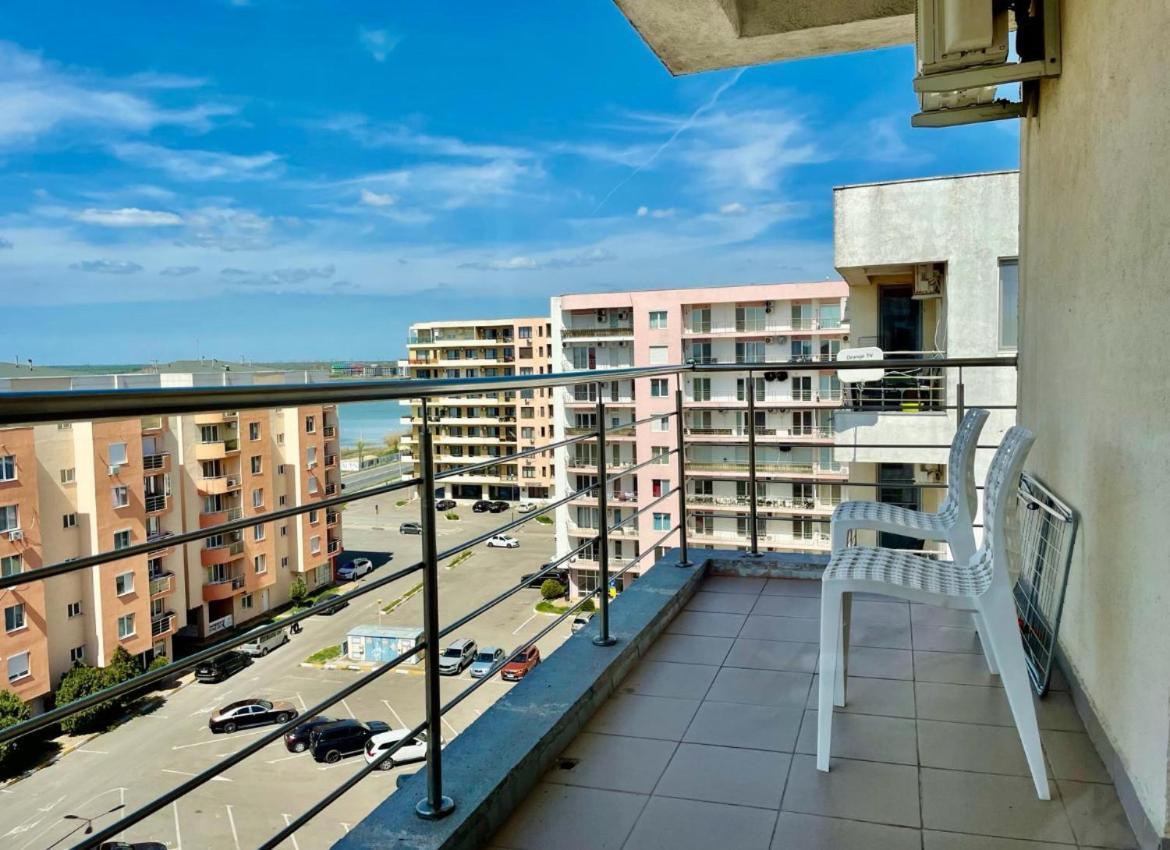 Апартаменти Summerland Apartmants Mamaia Nord Екстер'єр фото