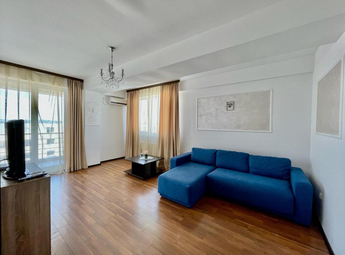 Апартаменти Summerland Apartmants Mamaia Nord Екстер'єр фото
